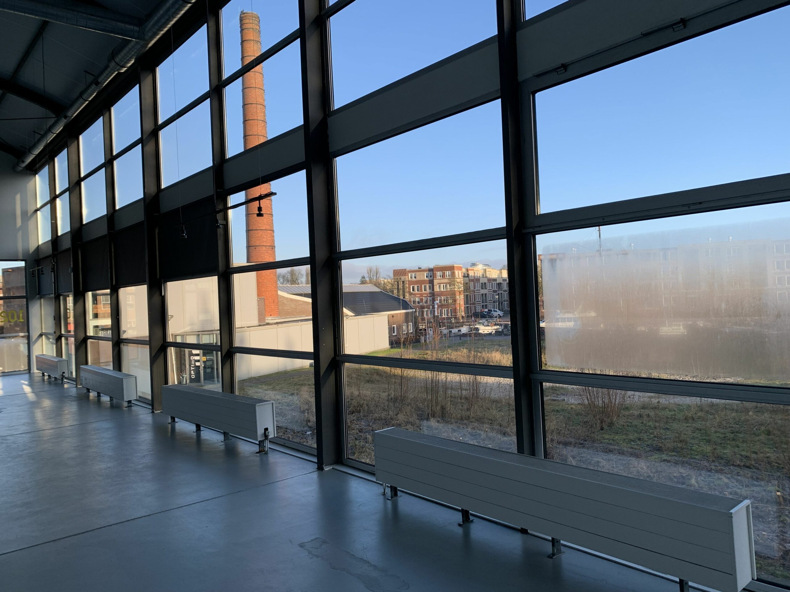Bedrijfspand met GlassShield